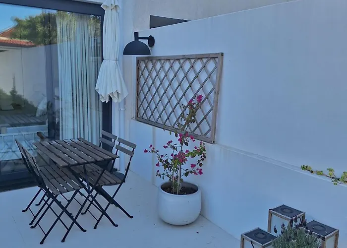 Апартаменты Luxury In The Historic Centre Авейру